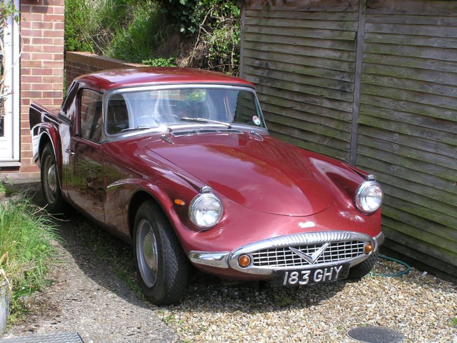 Daimler Dart SP250 18th May 2013 at Broad Chalke