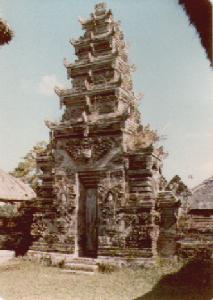 Local temple between Mengwi and Ubud on 14th April 1979