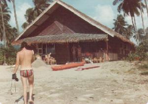 Alastair L and our beach hut at Carita Beach on 24th December 1977